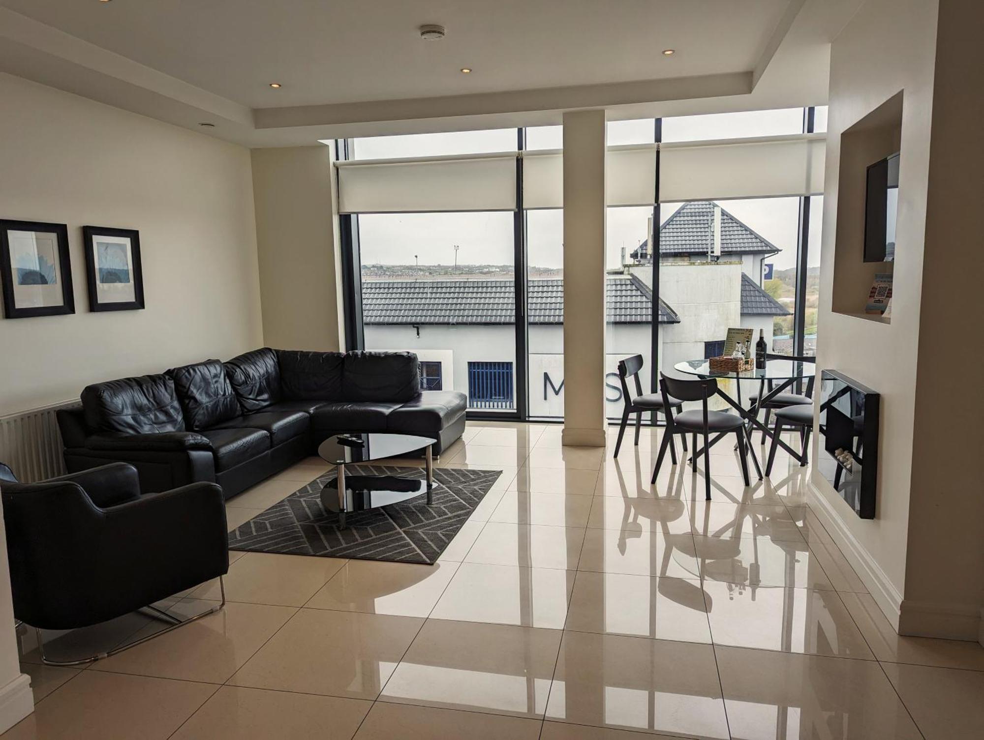 The Western Citypoint Apartments Galway Exterior photo