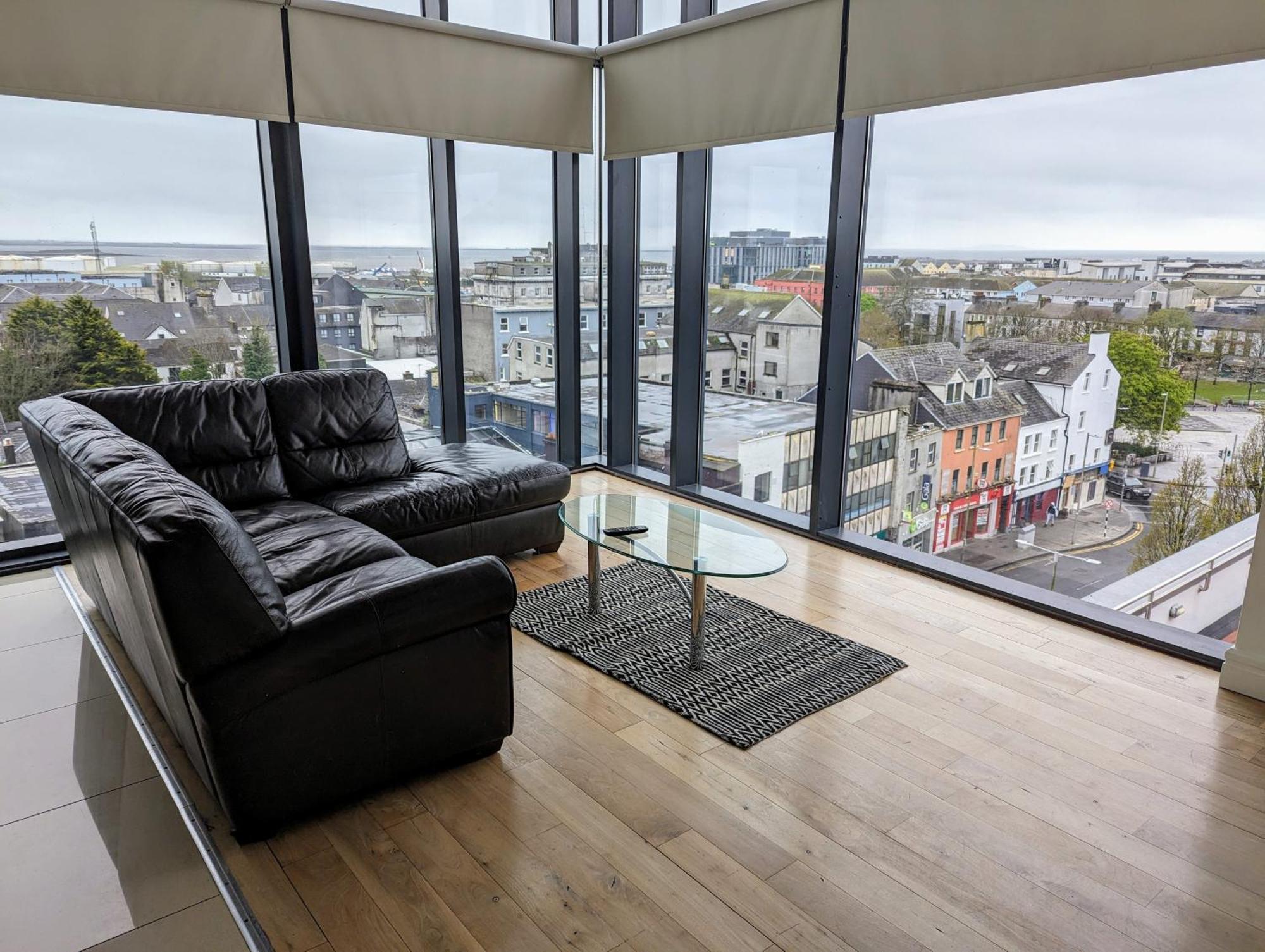 The Western Citypoint Apartments Galway Exterior photo