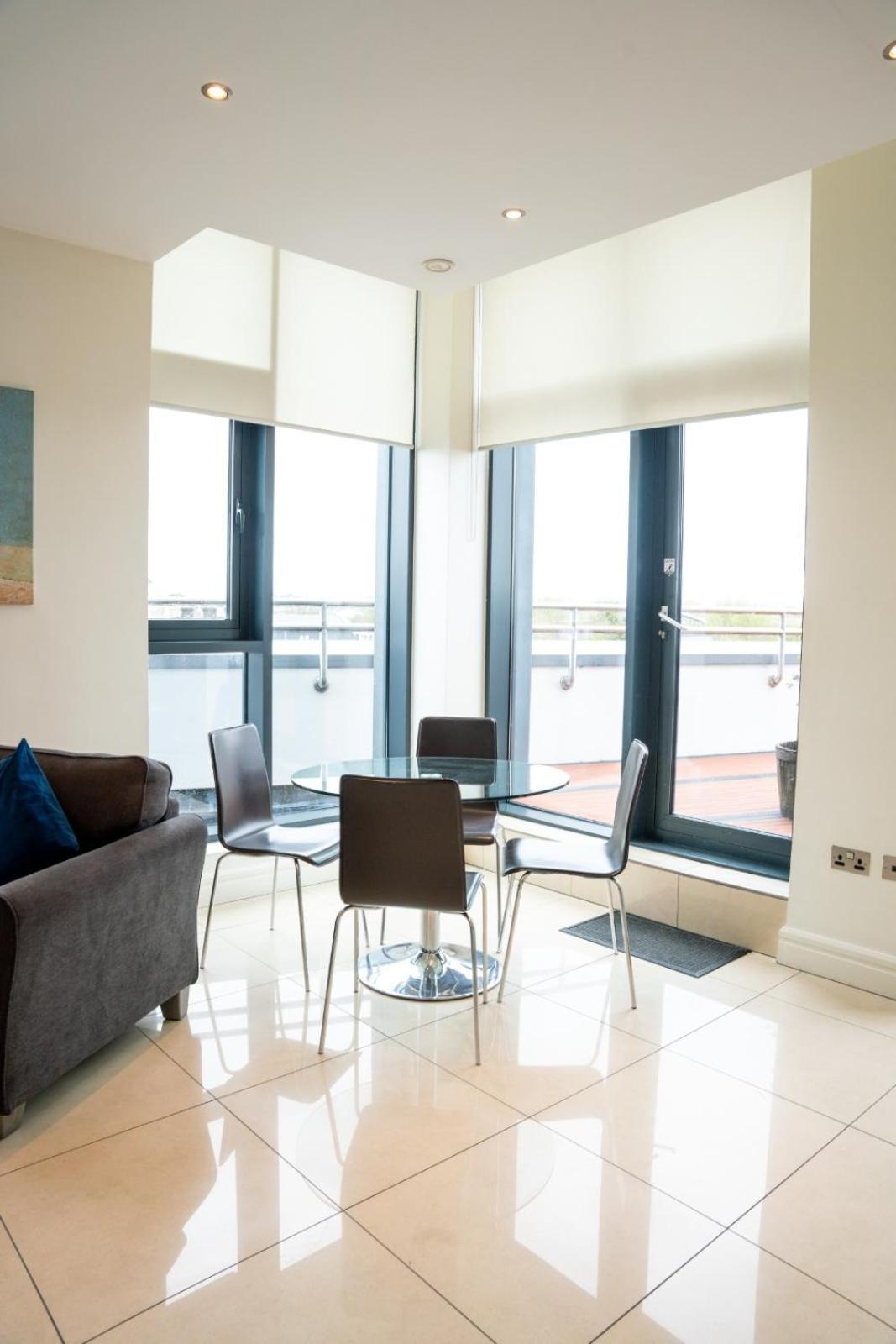 The Western Citypoint Apartments Galway Exterior photo