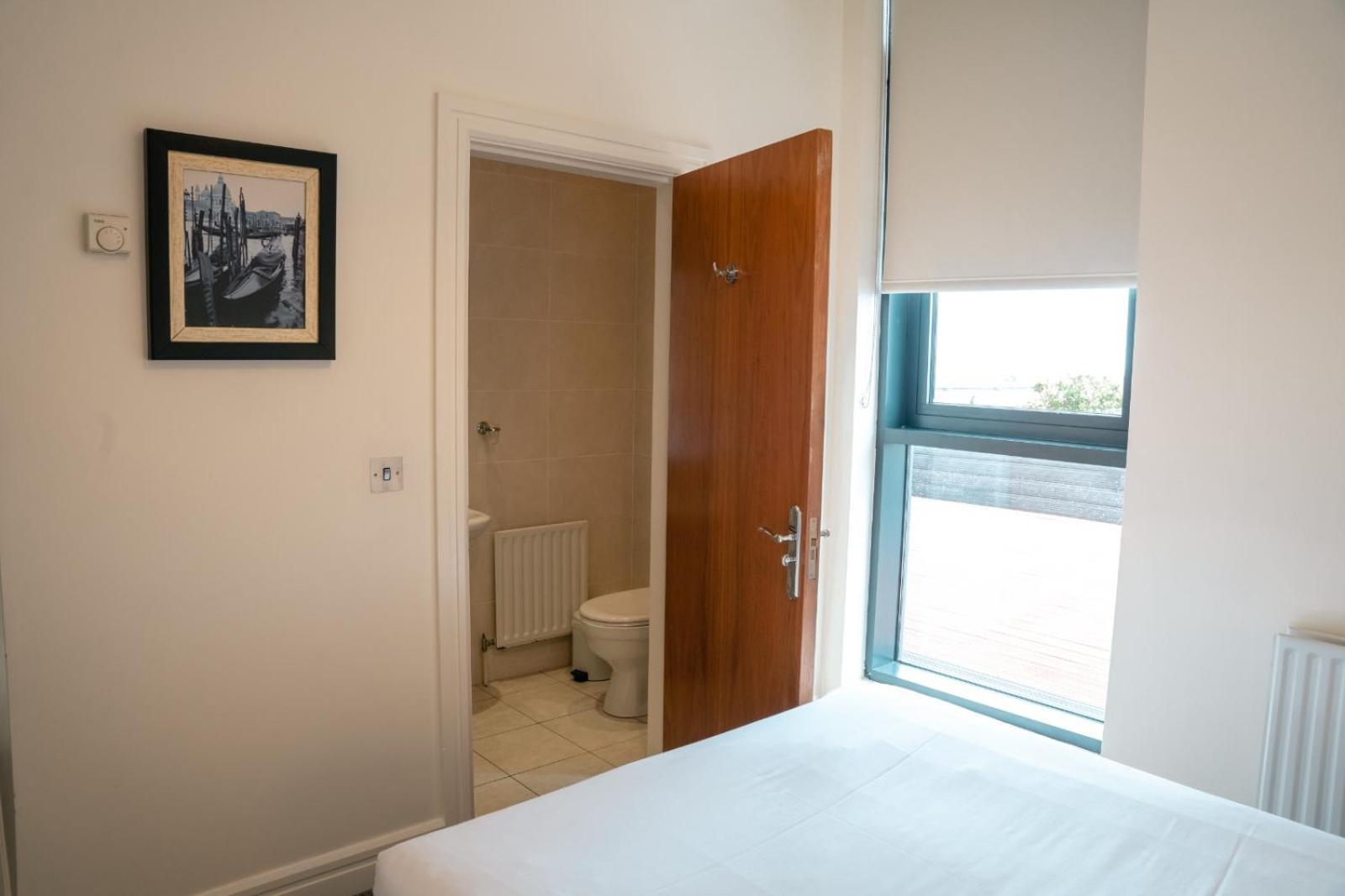 The Western Citypoint Apartments Galway Exterior photo